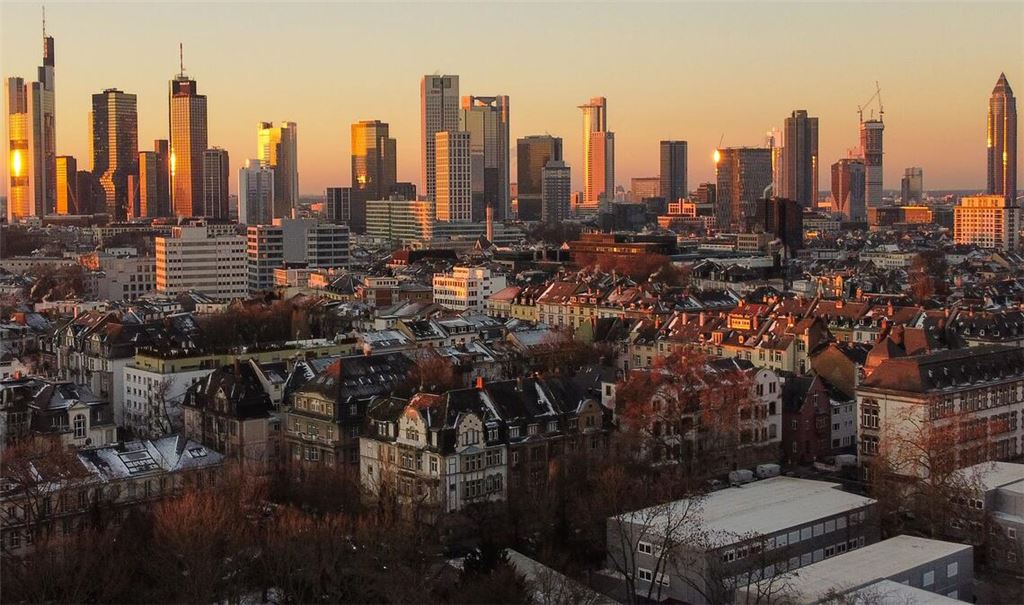 Finanzplatz Frankfurt: In den Cum-Ex-Steuerskandal sind zahlreiche Banken verstrickt (Archivbild)