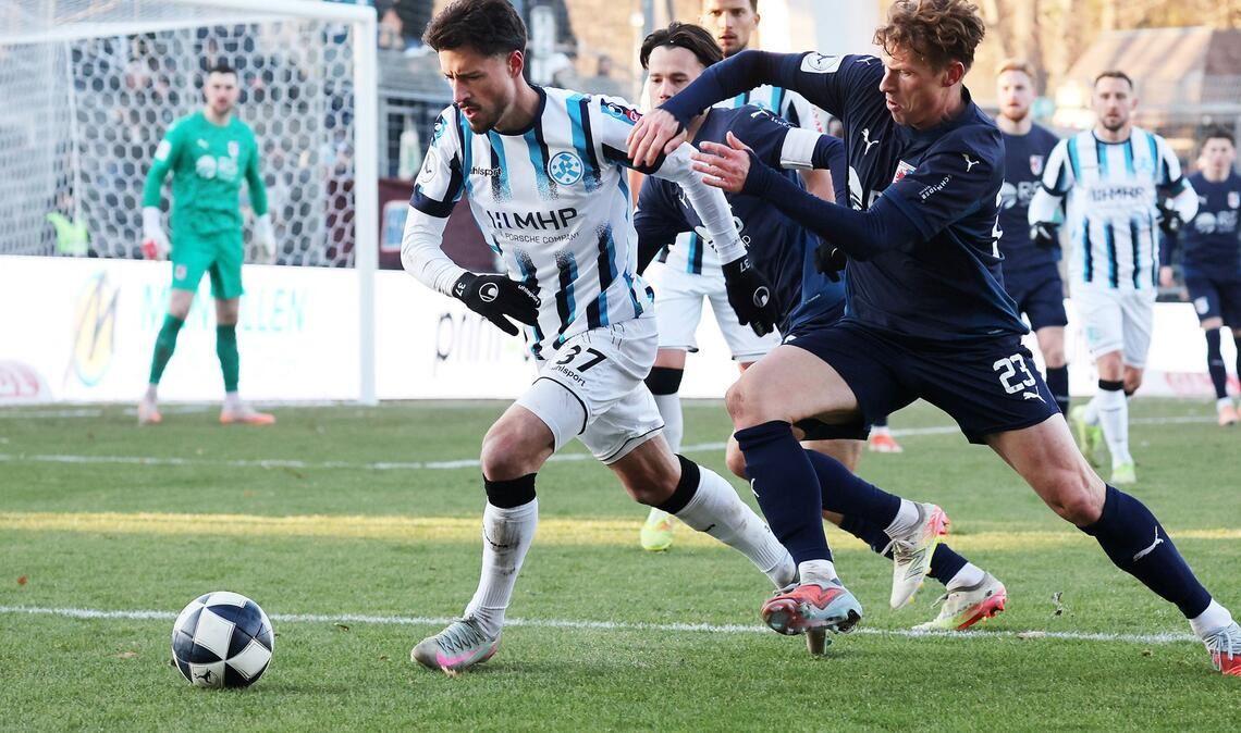 Flamur Berisha und die Blauen hoffen auf einen Sieg in Sandhausen.