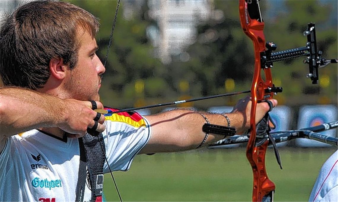 Florian Kahllund ist seit dem vergangenen Wochenende Europameister mit dem Recurvebogen. Am kommenden Samstag tritt er in Sternenfels an. Foto: World Archery