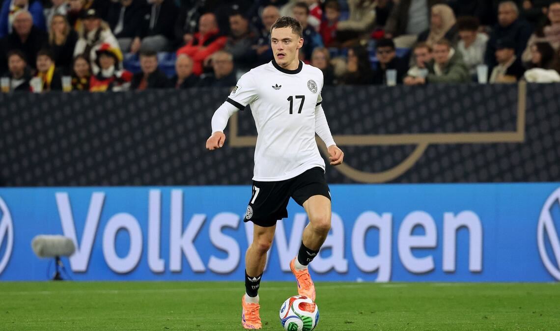 Florian Wirtz (Note 1,5): Von Anfang sehr agil auf der linken Seite. Mit seinen Dribblings verursachte Florian Wirtz auch einigen Wirbel bei den Eidgenossen. Gelegentlich wäre ein einfacher Pass jedoch besser. Bereitete das 1:1 durch Jonathan Tah vor (26.) – und er erzielte die 3:2-Führung (61.). Ein zauberhafter Schlenzer. Das 4:3 durch ihn war wieder ein Kunstschuss, fast aus dem Stand.