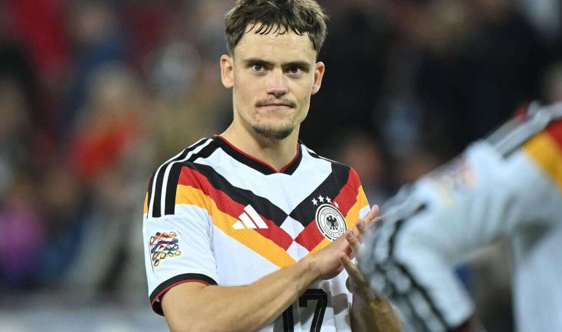 Florian Wirtz (Note 2): Der 23-Jährige hatte es zunächst schwer. Und leichtfüßig wirkten seine Aktionen anfangs nicht. Dann kam Florian Wirtz zu einer großen Möglichkeit&nbsp;– per Kopf. Doch Serbiens Djordje Petrovic hielt (34.). Wie gut er am Ball ist, zeigte der Techniker als Vorbereiter des Führungstors durch Tom Bischof (39.). Nach dem Seitenwechsel agil und guten Steckpässen. Dazu mit der Spielführerbinde am Arm. Sein Tor zum 2:0 war elegant und überlegt gleichzeitig 61.).