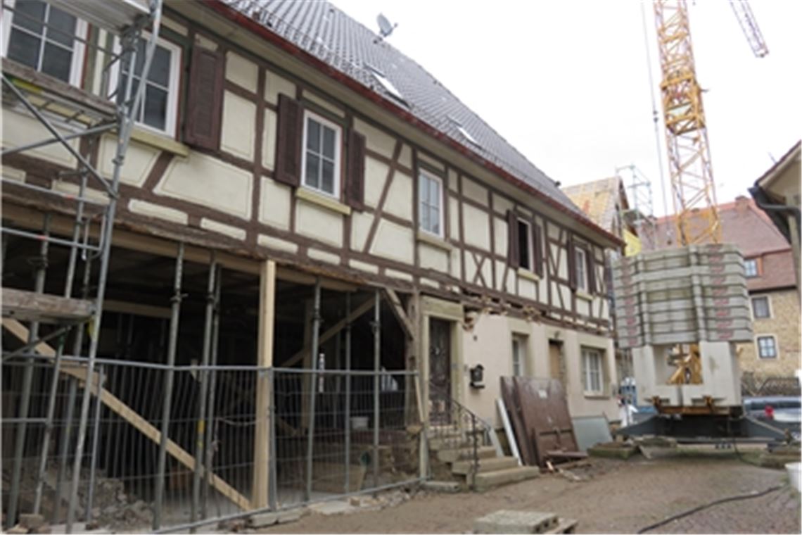Jede Menge Arbeit in Knittlingen Foto: Becker