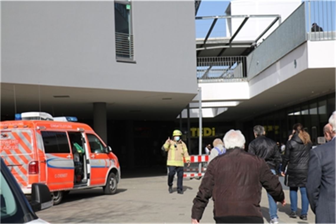 Rauch: Drehscheibe geräumt Foto: Wewoda