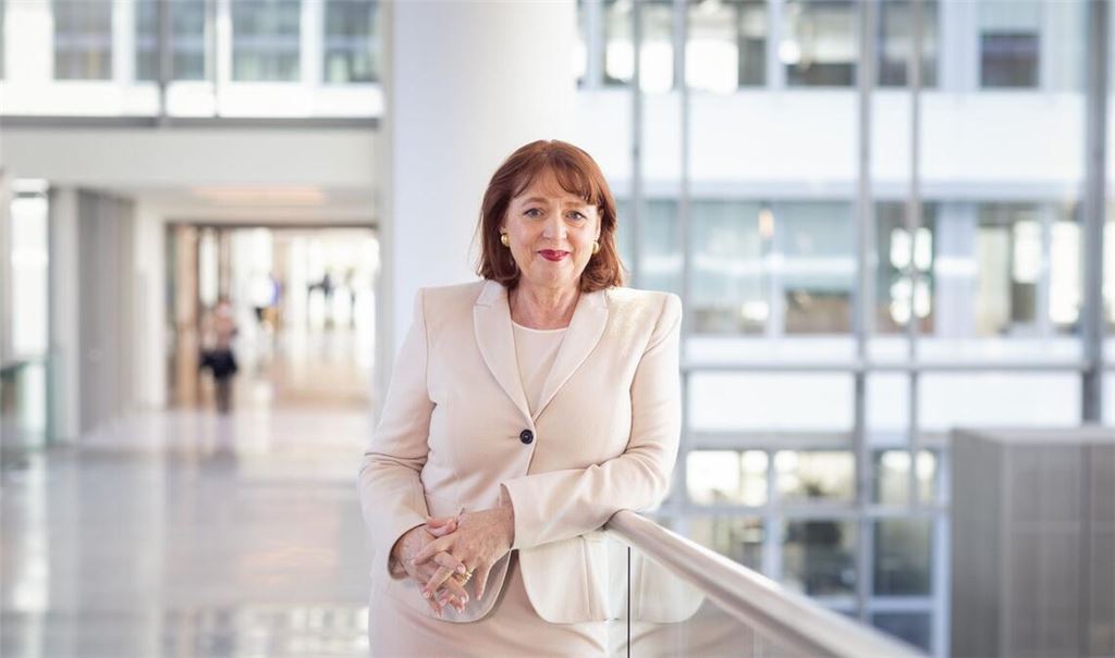 Fototermin in der EnBW-Zentrale: Rückert-Hennen