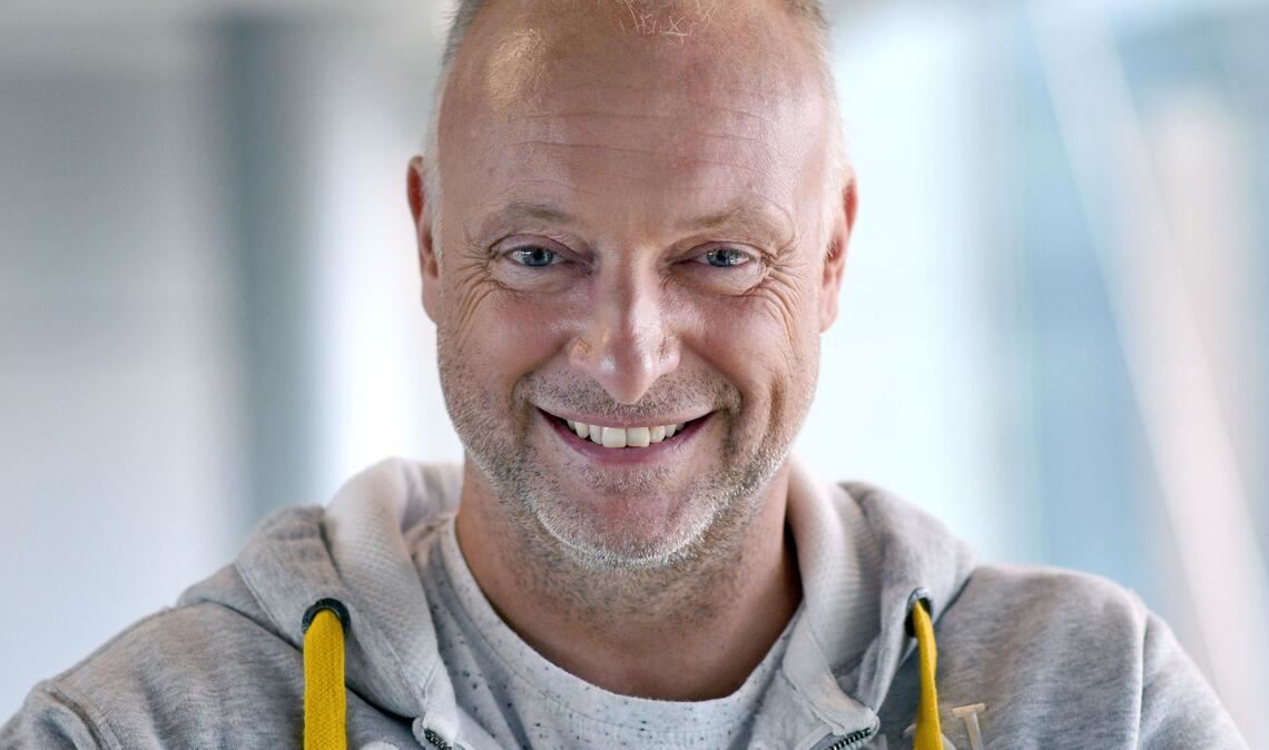Frank Buschmann stellt sich neu auf.