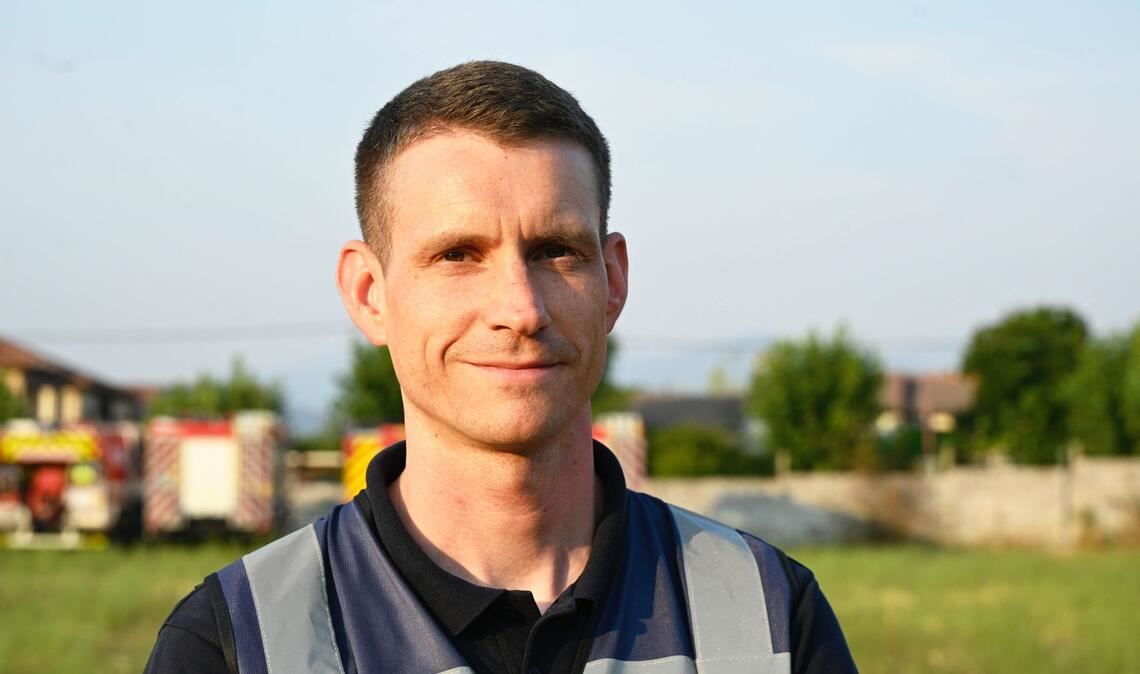 Tränen zum Abschied: Deutsche Feuerwehrleute auf Heimreise Frank Frenser, der Sprecher der Feuerwehr Bonn, erzählt vom emotionalen Abschied der deutschen Feuerwehrleute. (Archivbild)