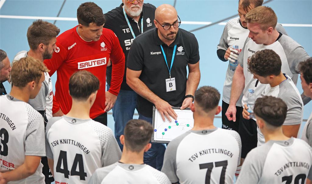 Frank Müller und der TSV wollen am Sonntag ein anderes Gesicht zeigen. Foto: Müller
