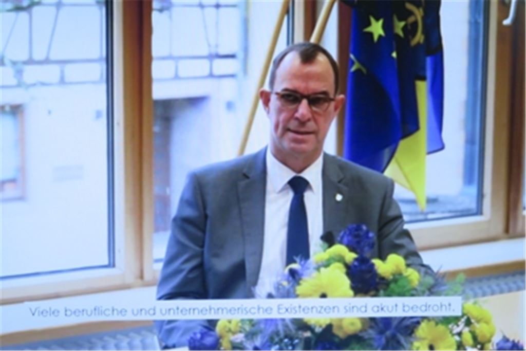 Frank Schneider bei seiner Videobotschaft.  Foto: Becker