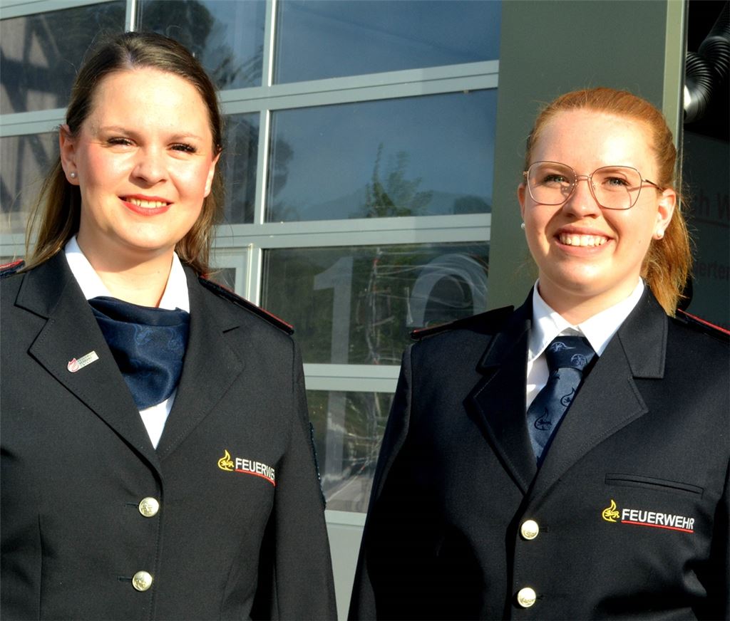 Franziska Ebert (links) und ihre Nachfolgerin Thyra Eberlein. Foto: Stahlfeld