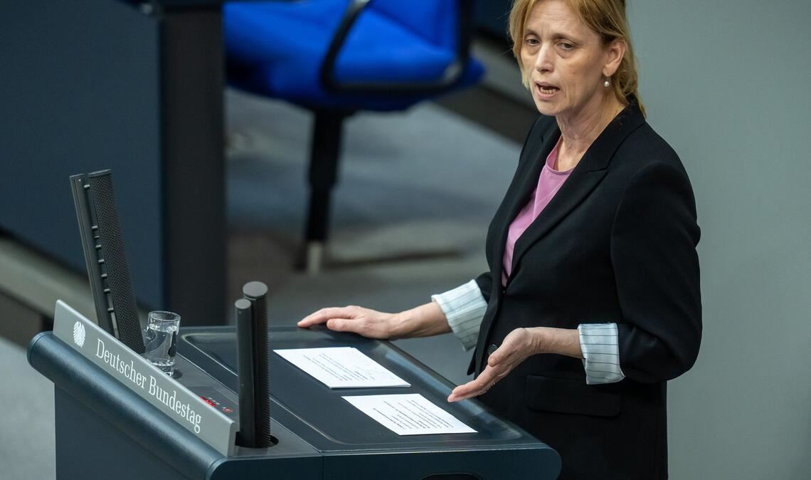 Frauenministerin Karin Prien (CDU) stellte sich hinter die Pläne.