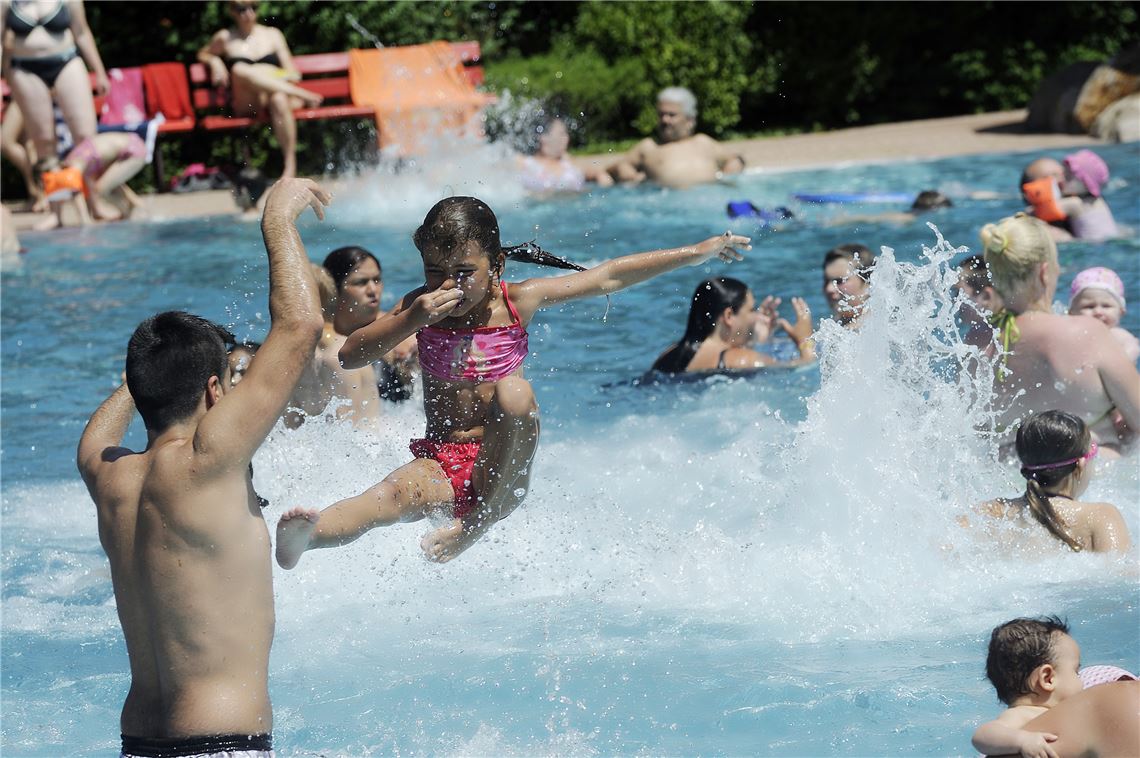 Freibadspaß! (Foto: Fotomoment)