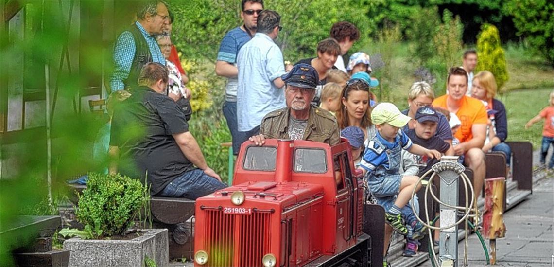 Feierlaune herrscht nicht nur bei Vätern