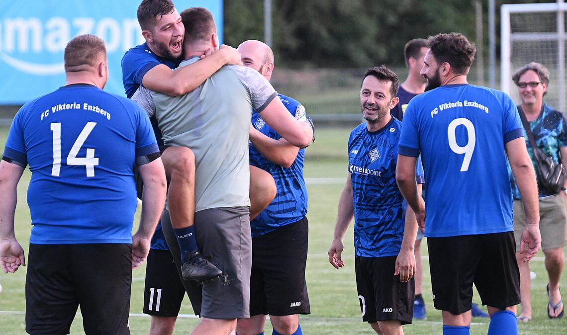 Freude bei Viktoria Enzberg.