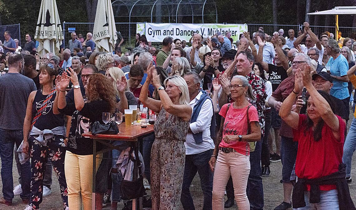 Freude bei den Verantwortlichen und allen Helferinnen und Helfern: Das Sommerevenz-Festival im Sommer 2022 schließt mit einem Besucherrekord ab. Foto: Archiv