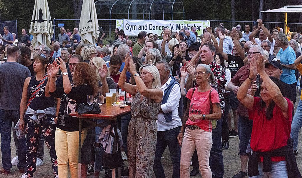 Freude bei den Verantwortlichen und allen Helferinnen und Helfern: Das Sommerevenz-Festival im Sommer 2022 schließt mit einem Besucherrekord ab. Foto: Archiv