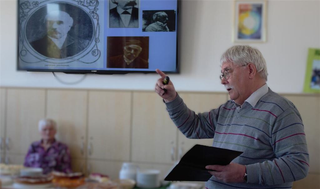 Friedrich Hörger referiert. Fotos: Gießler