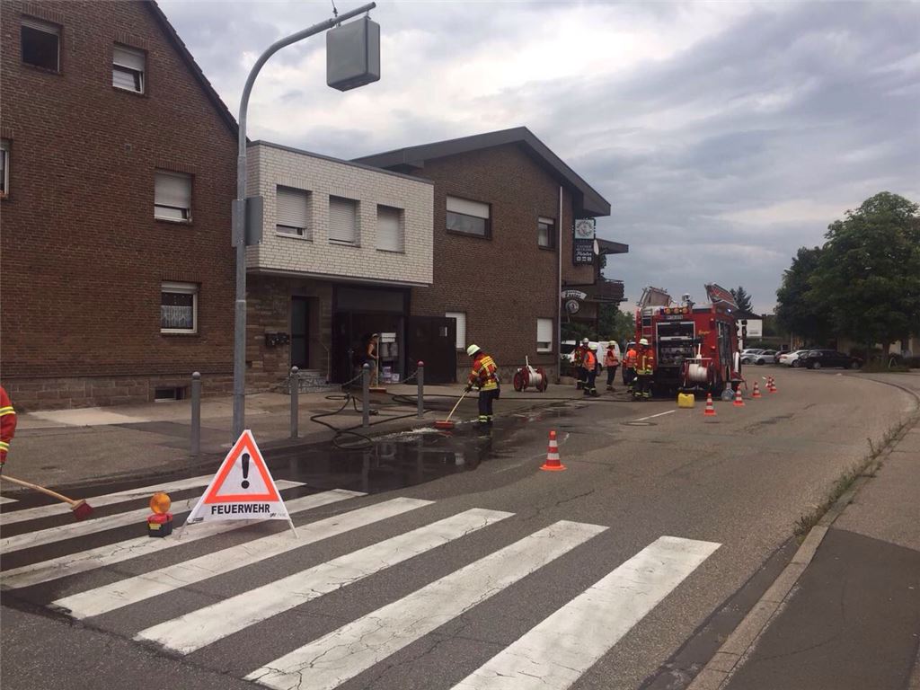 p Fritteusenbrand Ötisheim Gaststätte