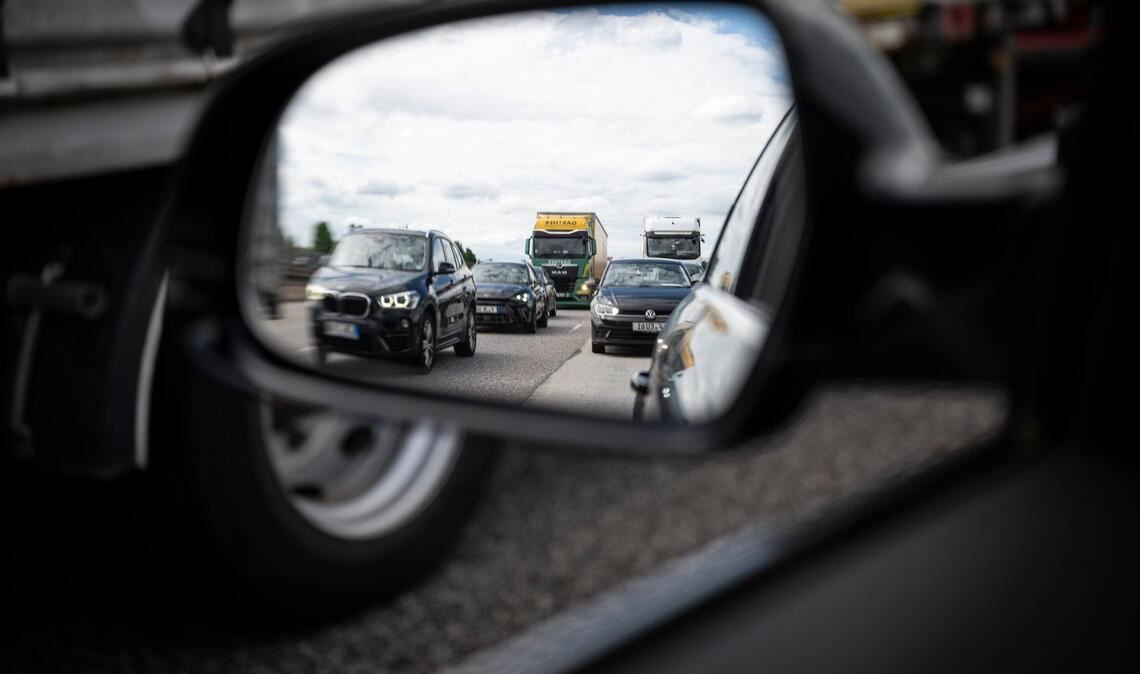 Fronleichnam und Ferienende: Staualarm auf der A5