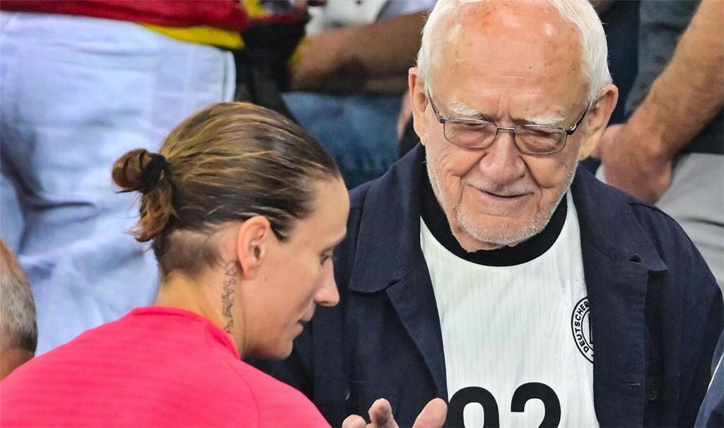 Für Ann-Katrin Berger gab es Trost vom Opa.