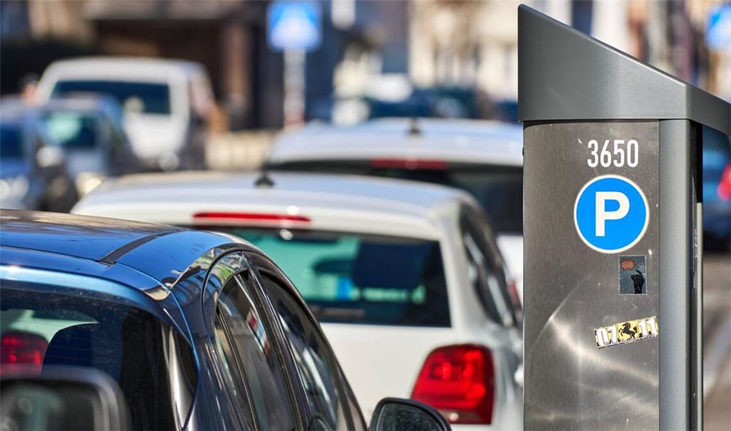 Für Anwohner ist Parken in Stuttgart vergleichsweise günstig – doch das könnte sich bald ändern.