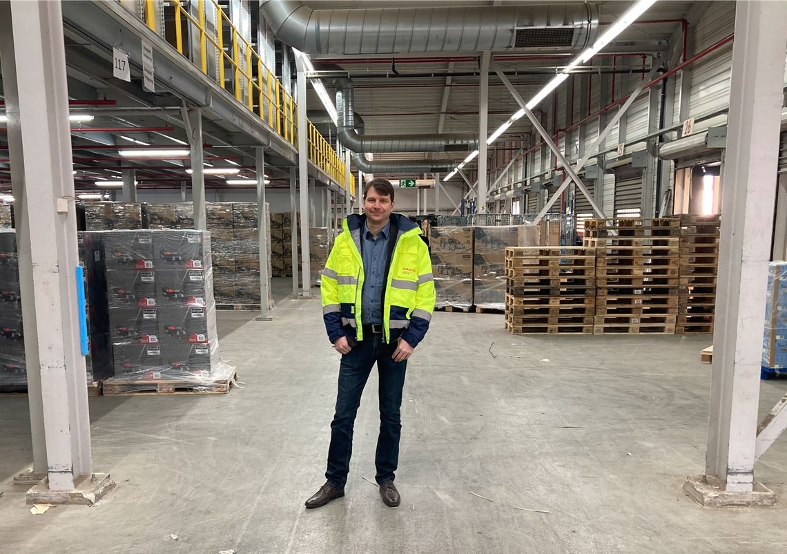 Für Axel Holzhäuer, Teamleiter Filiallogistik der Craiss Generation Logistik GmbH & Co. KG, nimmt der strategisch angestrebte Ausbau der Filiallogistikdienstleistung durch die erstarkte Zusammenarbeit mit dem Kaffee- und Handelskonzern Gestalt an.Craiss