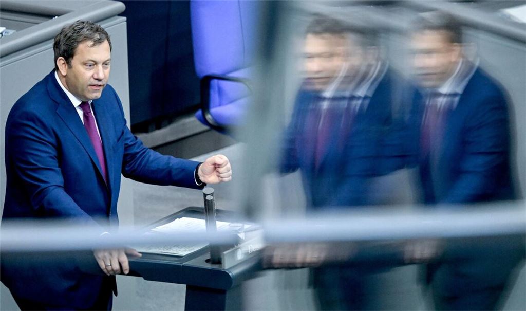 Für was muss Finanzminister Lars Klingbeil in seinen Etat greifen – und wo sind stattdessen die Länder gefordert?