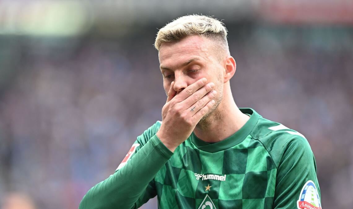 Fußball-Profi Marvin Ducksch steht in England vor Gericht.