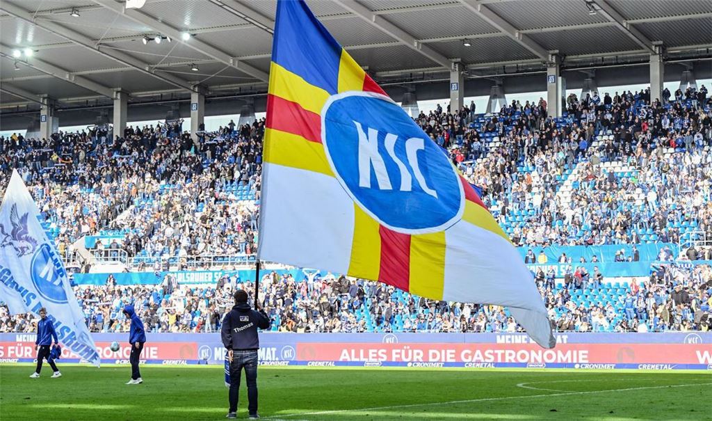Fußball-Zweitligist KSC empfängt zur Saisoneröffnung den amtierenden italienischen Meister Inter Mailand (Archivfoto).