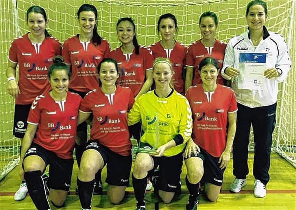 Der Fußball lässt sie nicht los