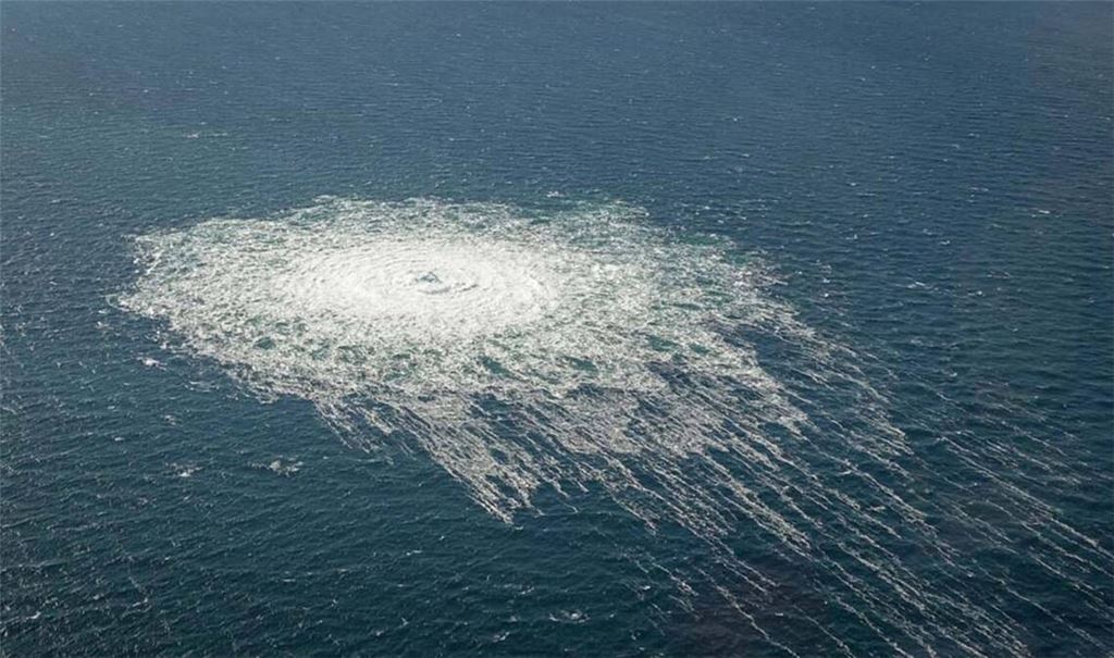 Gas tritt aus Nord-Stream-Pipeline aus. (Archivbild)