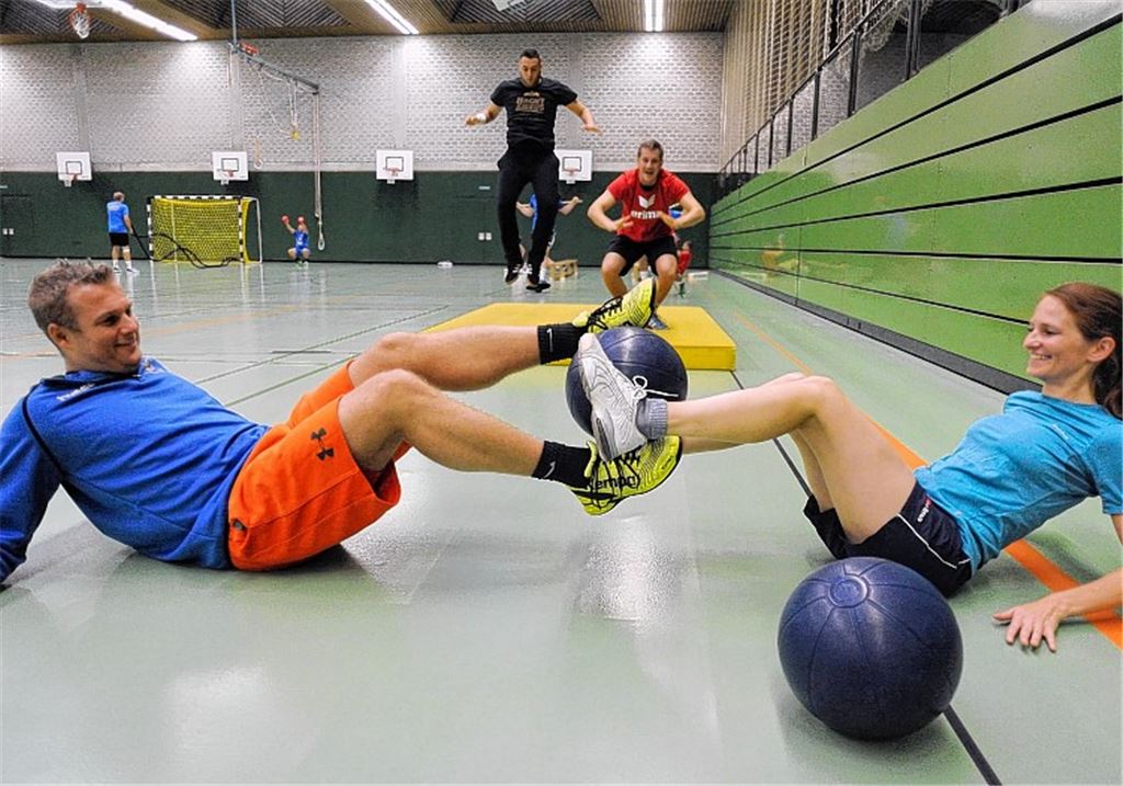 Handball, verzweifelt gesucht!