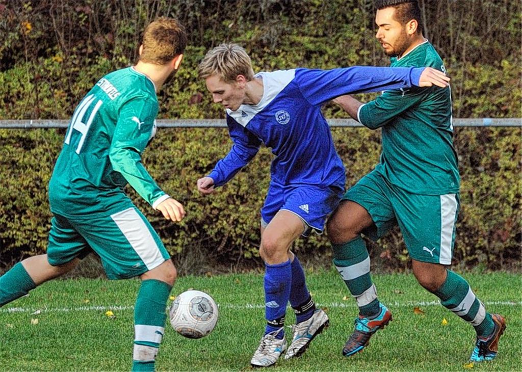 Gegen den SV Illingen II feierte Sternenfels (in Grün) am vergangenen Sonntag einen 5:2-Heimsieg. Daran will die Mannschaft vom Sandberg am kommenden Samstag beim Auswärtsspiel in Großglattbach anknüpfen.