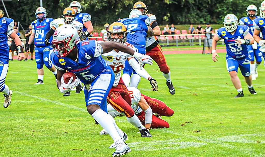 Gegen die Regensburg Phönix können die Wilddogs nicht gewinnen – dennoch kann die erste Zweitliga-Saison schon jetzt als Erfolg gewertet werden. Fotos:Tara Gienger