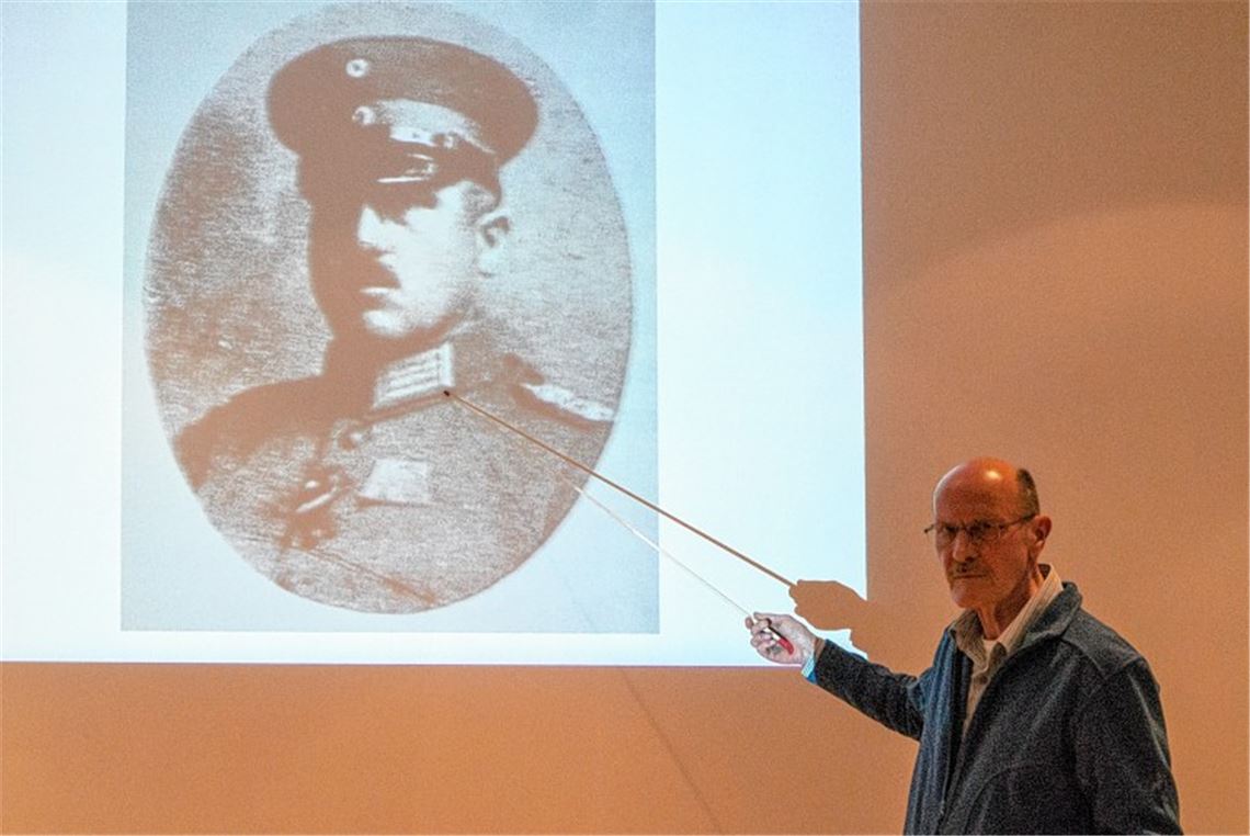 Gerhard Brändle bei seinem Vortrag. Foto: Rohn