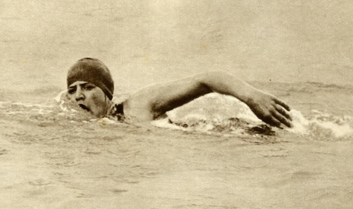 Gertrude Ederle in ihrem Element
