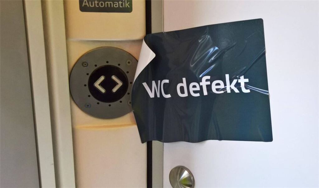 Gesperrte Toiletten in Zügen sind ein anhaltendes Ärgernis.