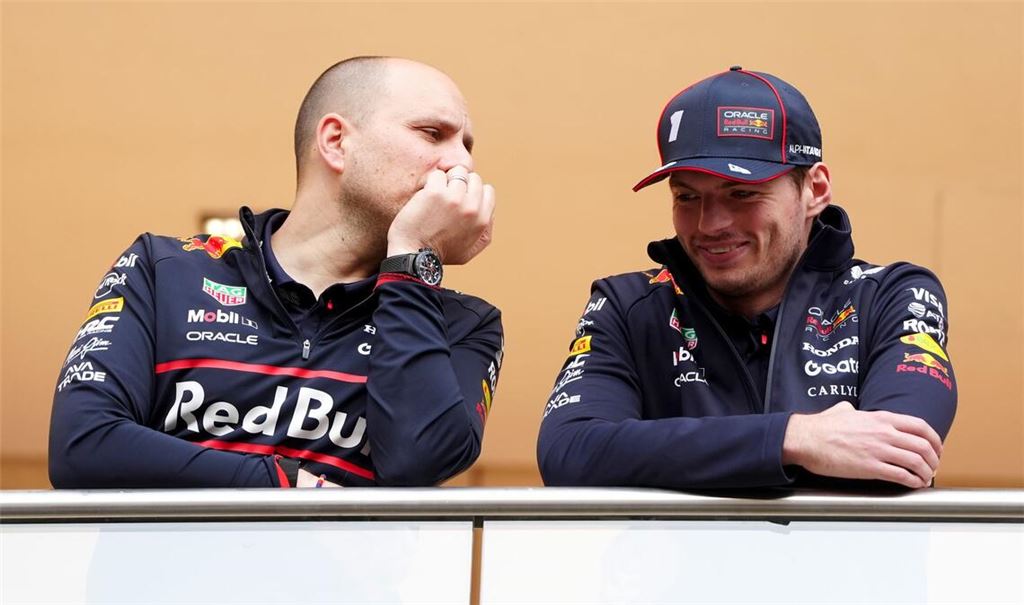 Gianpiero Lambiase (l) wird Red Bull und Max Verstappen verlassen. (Archivbild)