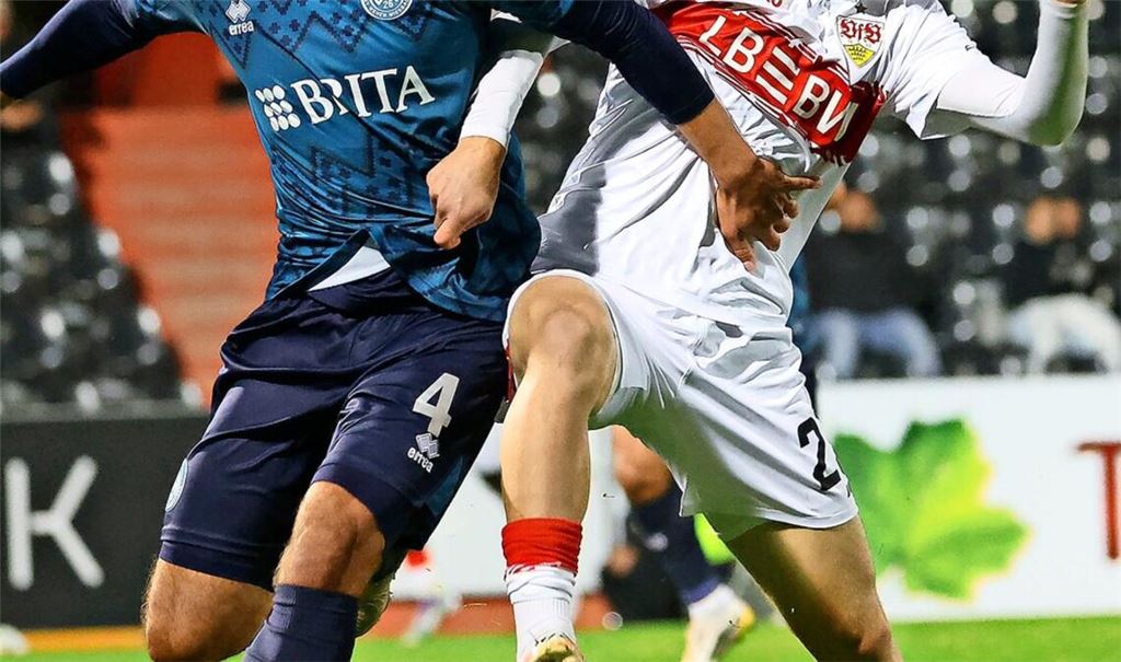 Gibt überwiegend beim VfB II alles auf dem Platz: Yanik Spalt (rechts)