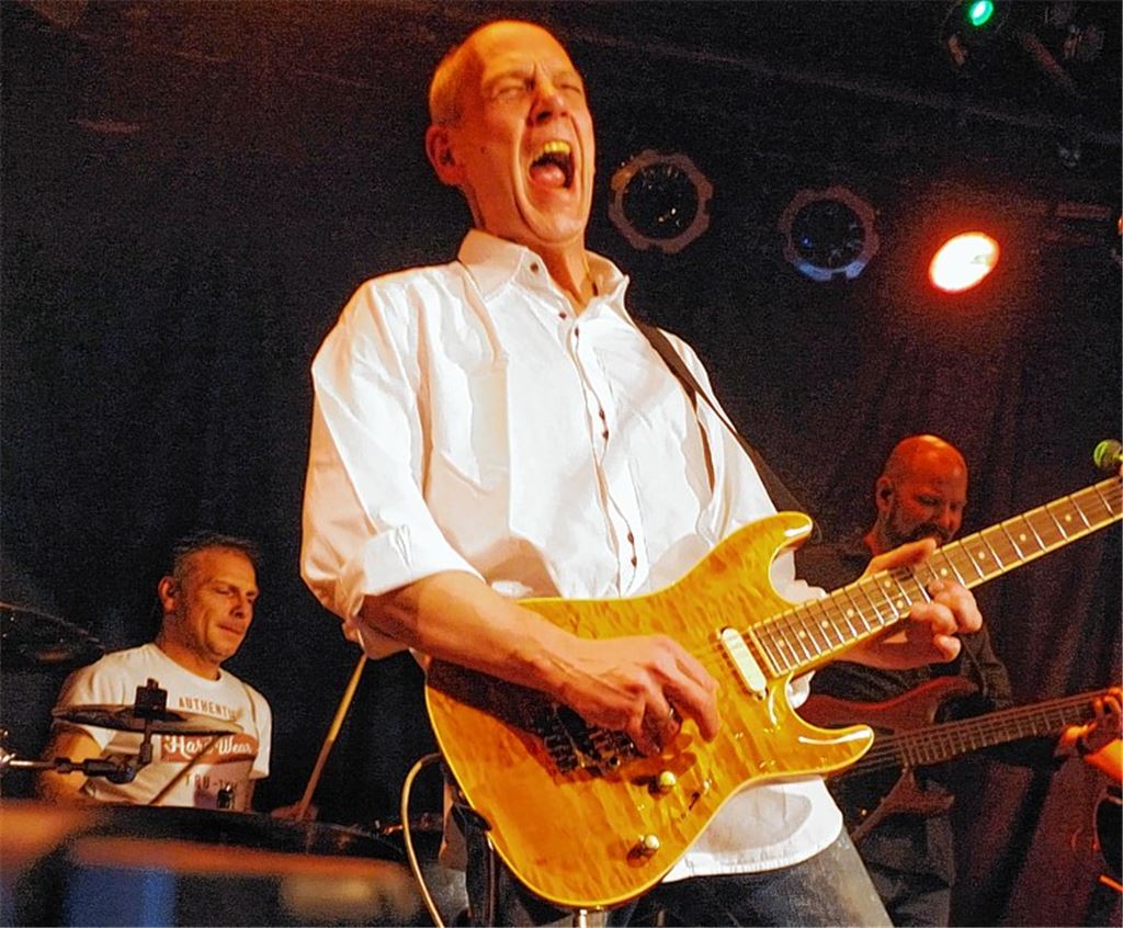 Band Brothers in Arms überzeugt im Musicpark