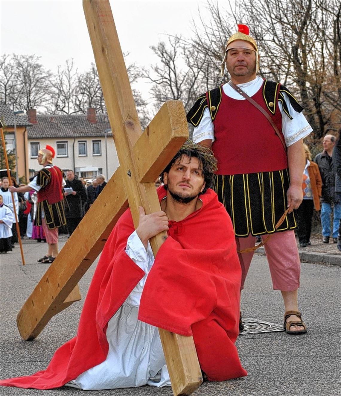 Giuseppe Linoria verkörpert Jesus auf seinem Leidensweg mit großer Intensität. Fotos: Stahlfeld