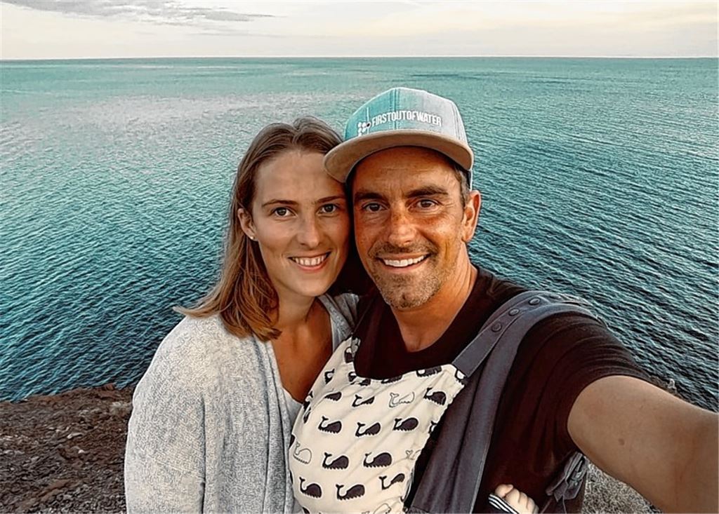Glückliche Familie: Nico Moritz mit Frau Antonia und Sohn Henri, der nicht aufs Bild will.