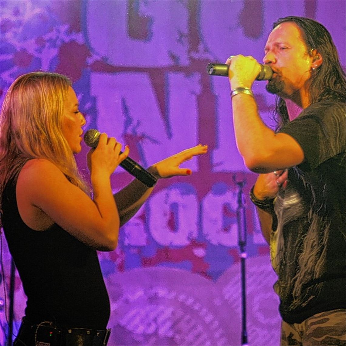 Partyerlebnis zum Weihnachtsfest mit „Good News“