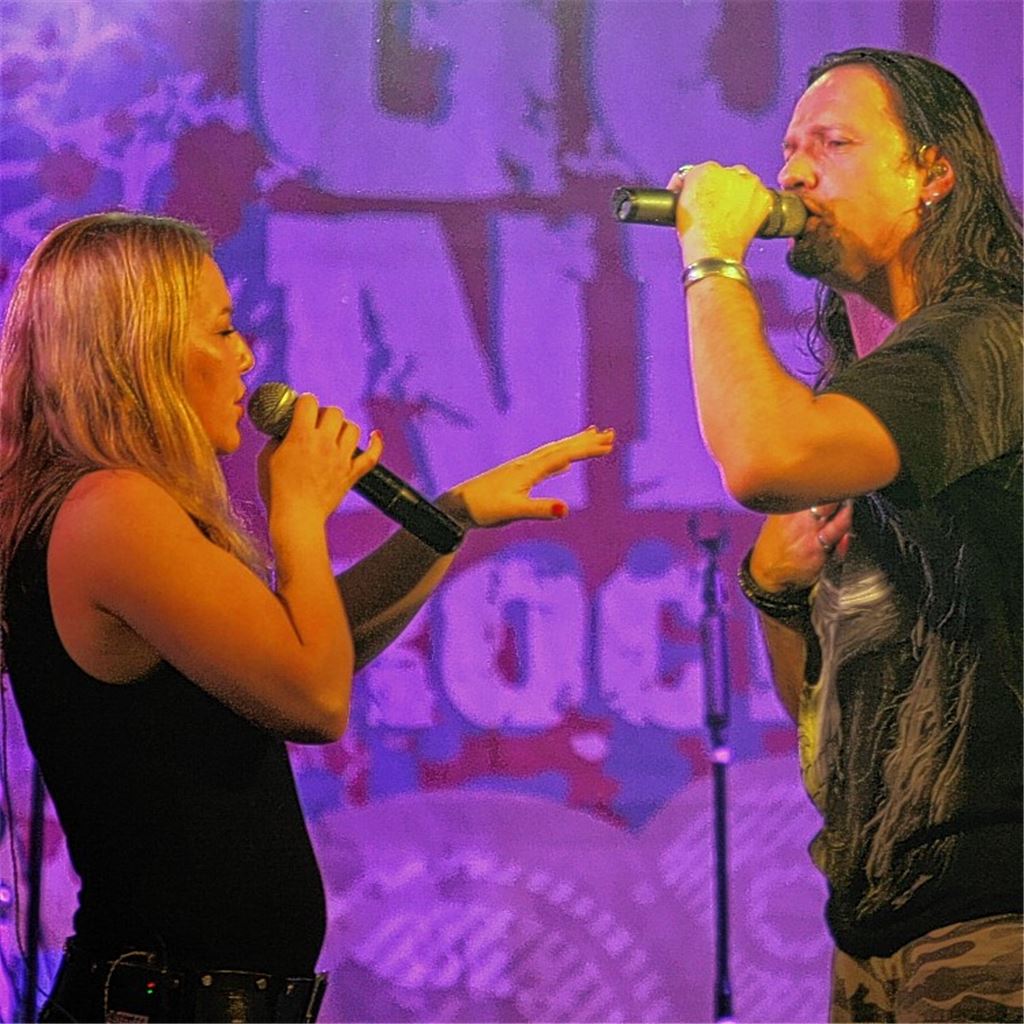 Partyerlebnis zum Weihnachtsfest mit „Good News“