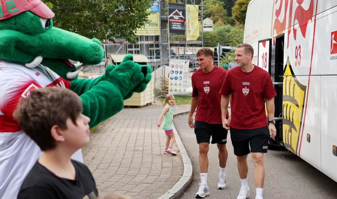 Grischa Prömel und Marius Funk bei der Ankunft am Dienstagmittag