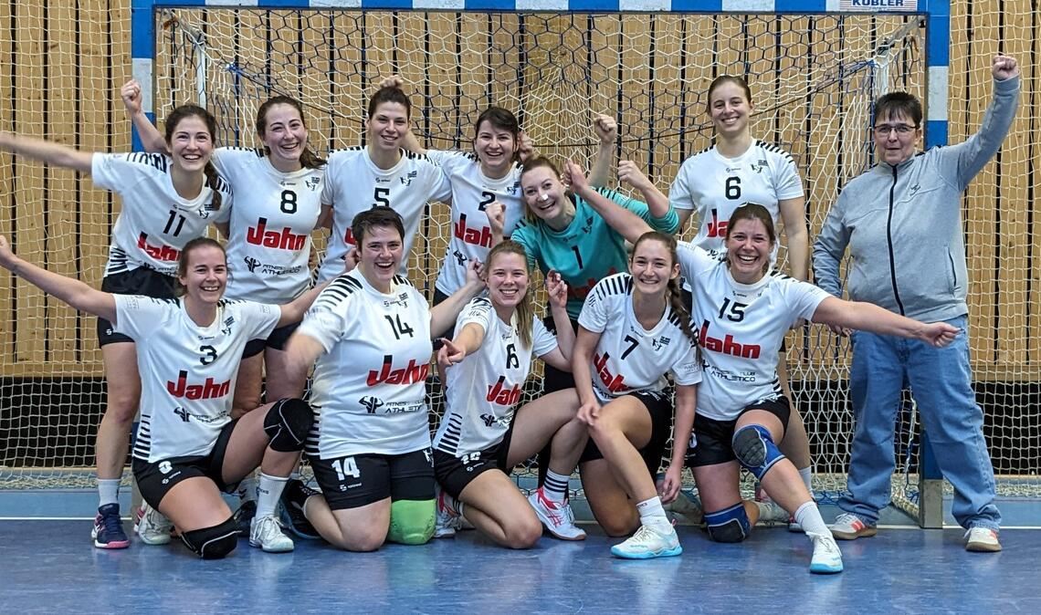 Große Freude bei den TSV-Damen. Foto: privat