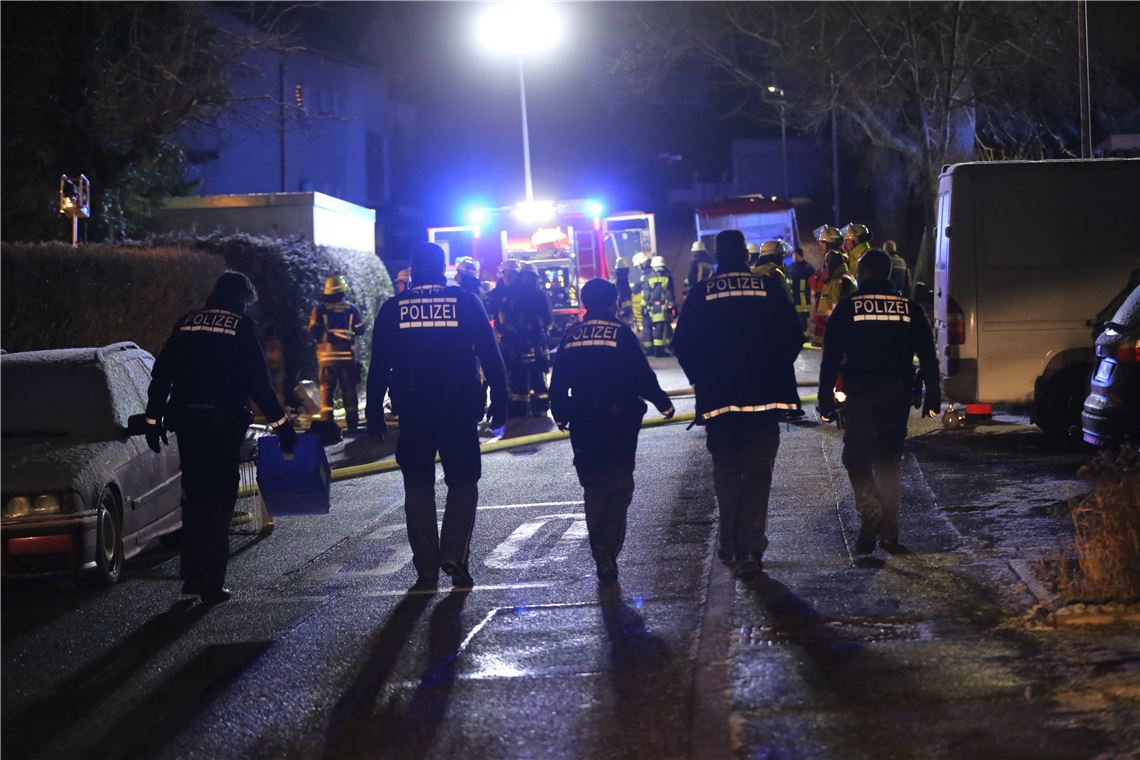 910_0008_143840_lh_Brand_Schuetzingen_Schoenblickstrasse