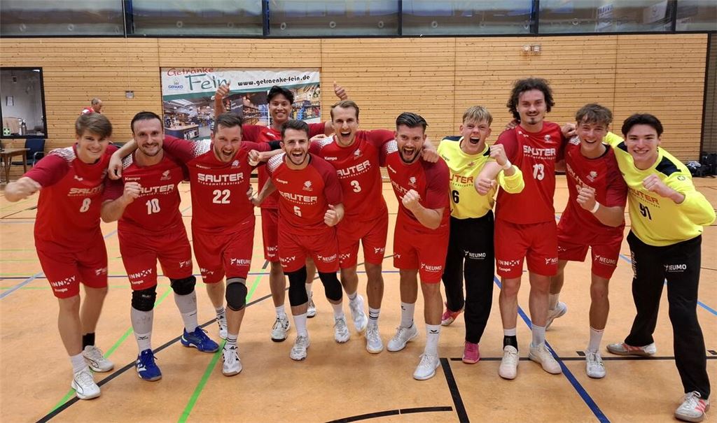 Großer Jubel bei den Knittlingern. Die Handballer aus der Fauststadt gewinnen auch auswärts und sind in der Verbandsliga ungeschlagen. Foto: privat
