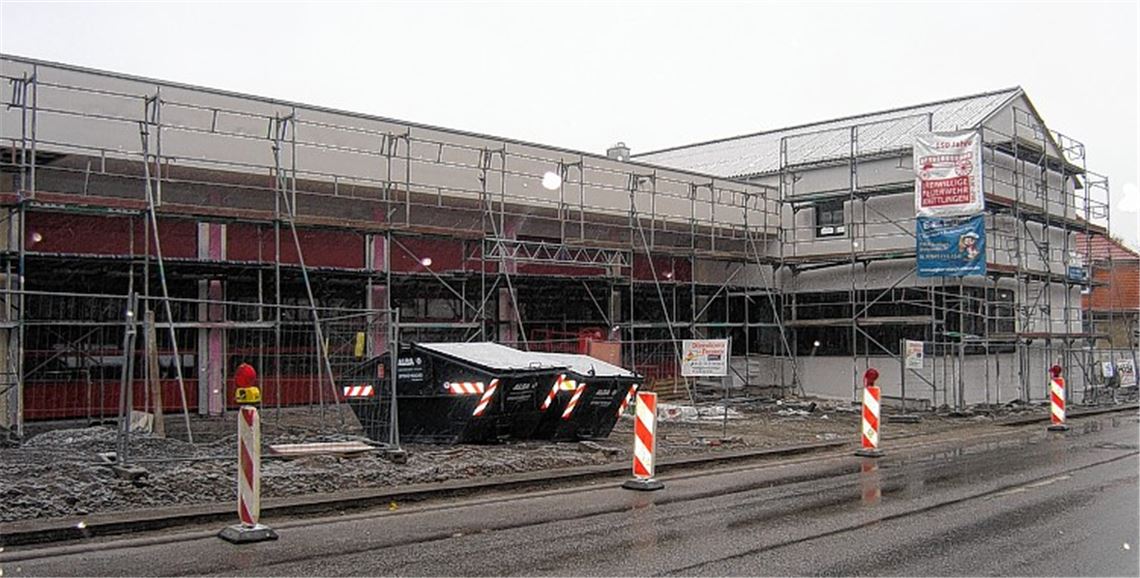 Großprojekt auf der Zielgeraden: Vom 5. bis zum 7. Juli soll die Einweihung des neuen Feuerwehrhauses gefeiert werden. An weiteren Baumaßnahmen mangelt es in Knittlingen nicht.