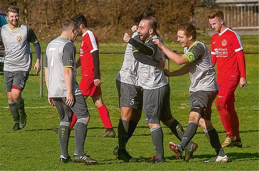 Sportfreunde überraschen