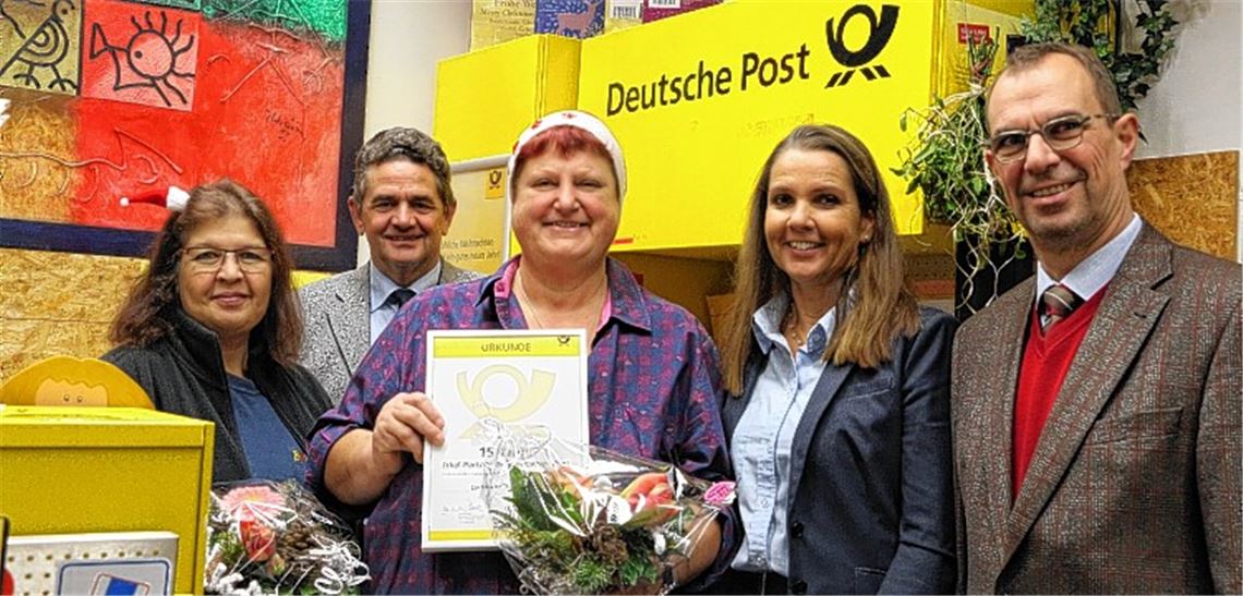 Frau Buntstiftle feiert 15-Jähriges